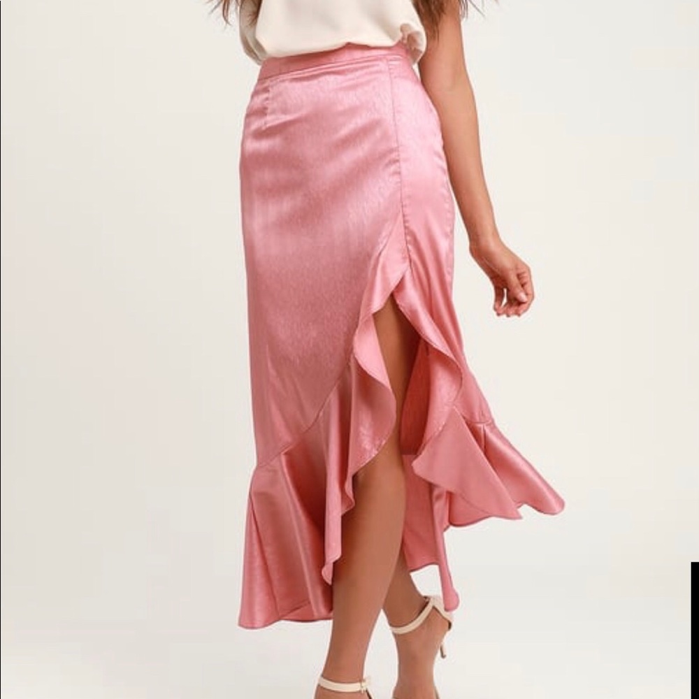 LULUS dancing queen rusty rose satin ruffle skirt